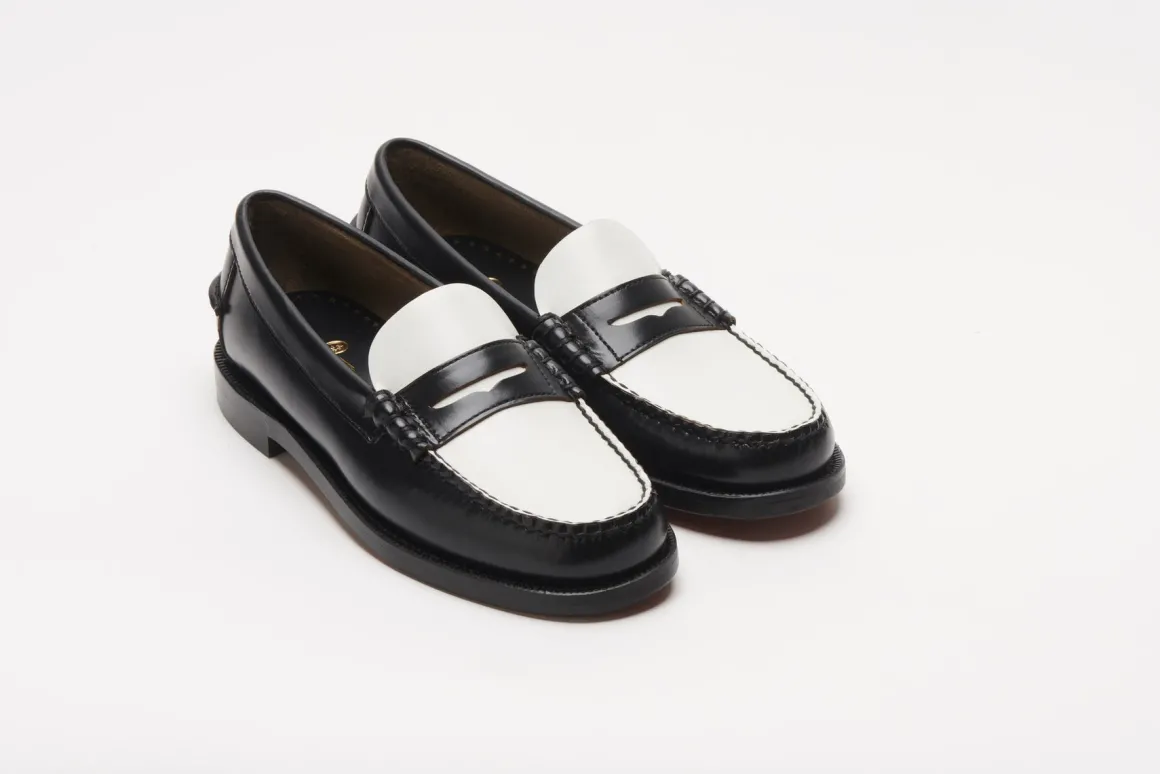 Classic Dan - Black & White