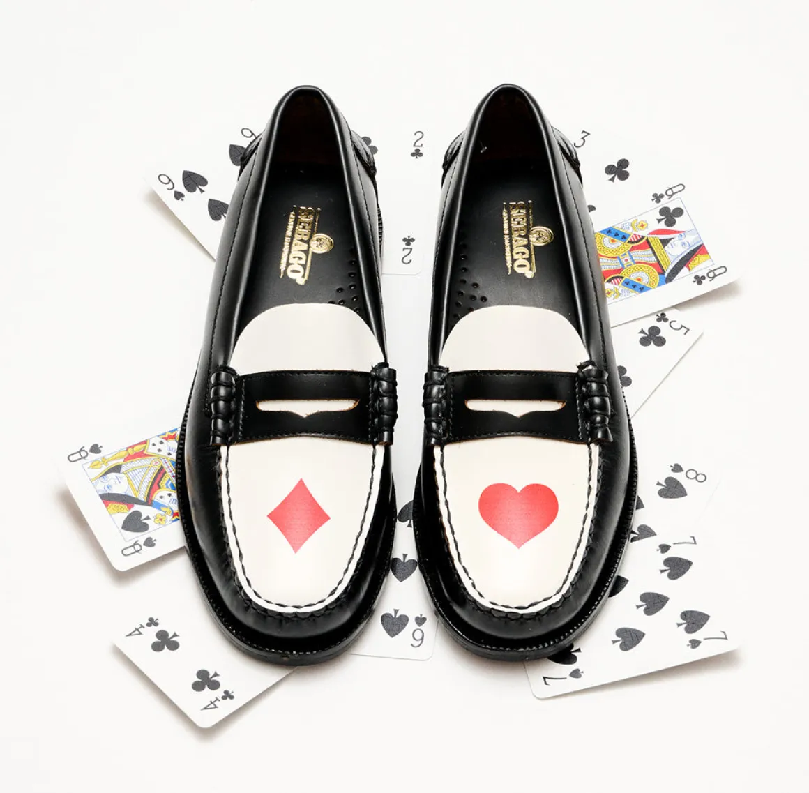 Classic Dan Gambling Woman - Black