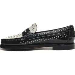 Dan Studs Woman - Black & White