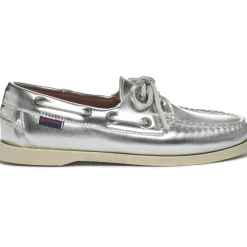 Portland Met Woman - Silver