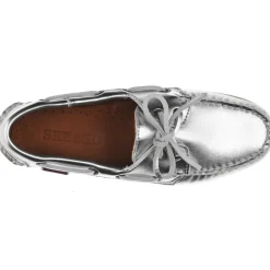 Portland Met Woman - Silver